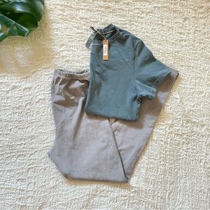 NWT SKIMS leggings and tshirt set